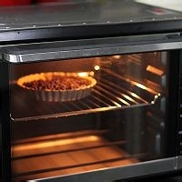 蓝莓乳酪派 的做法