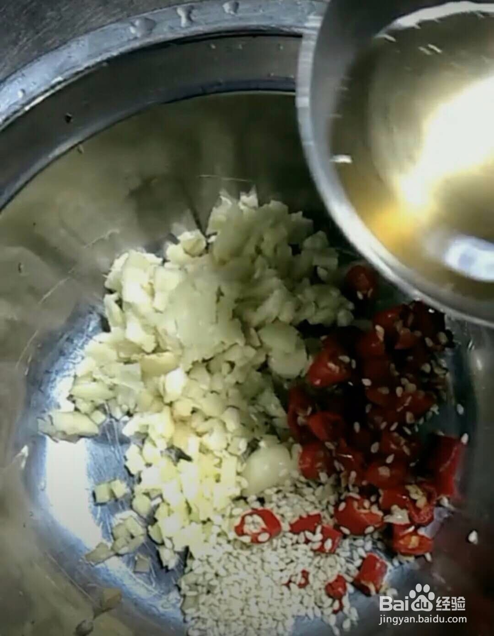 凉拌黄瓜木耳做法