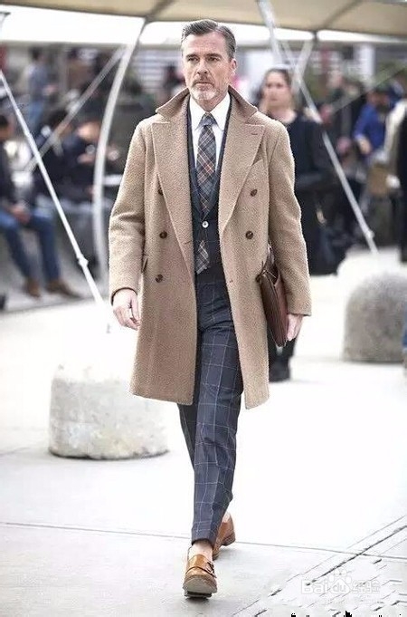 男士正装怎么搭配皮鞋?