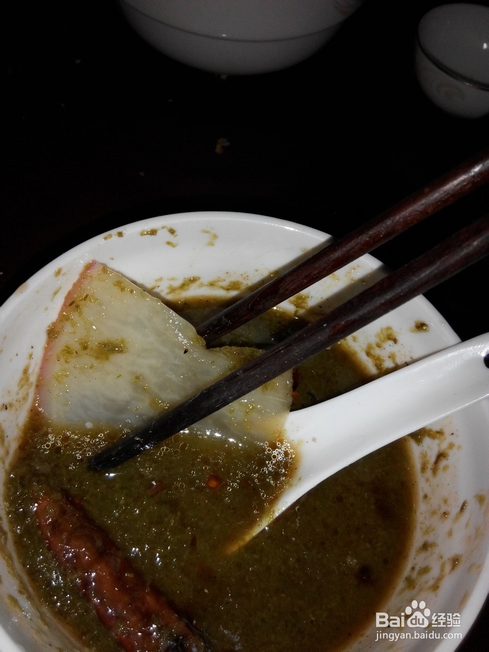 白水煮萝卜蘸韭菜花辣椒油