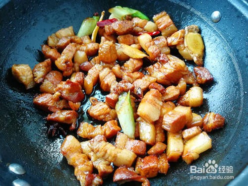 如何做蒜泥白肉