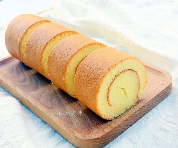 原味戚风蛋糕卷