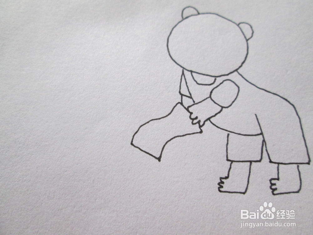 黑白线描画《勤劳的小熊》