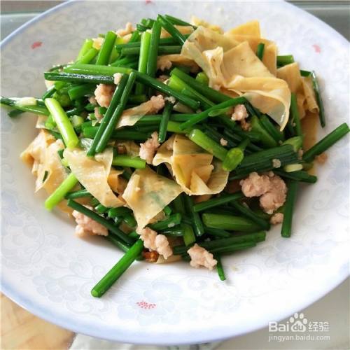韭菜花炒肉的做法 百度经验