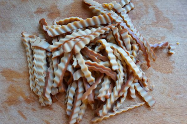 韭菜鸡蛋干炒面