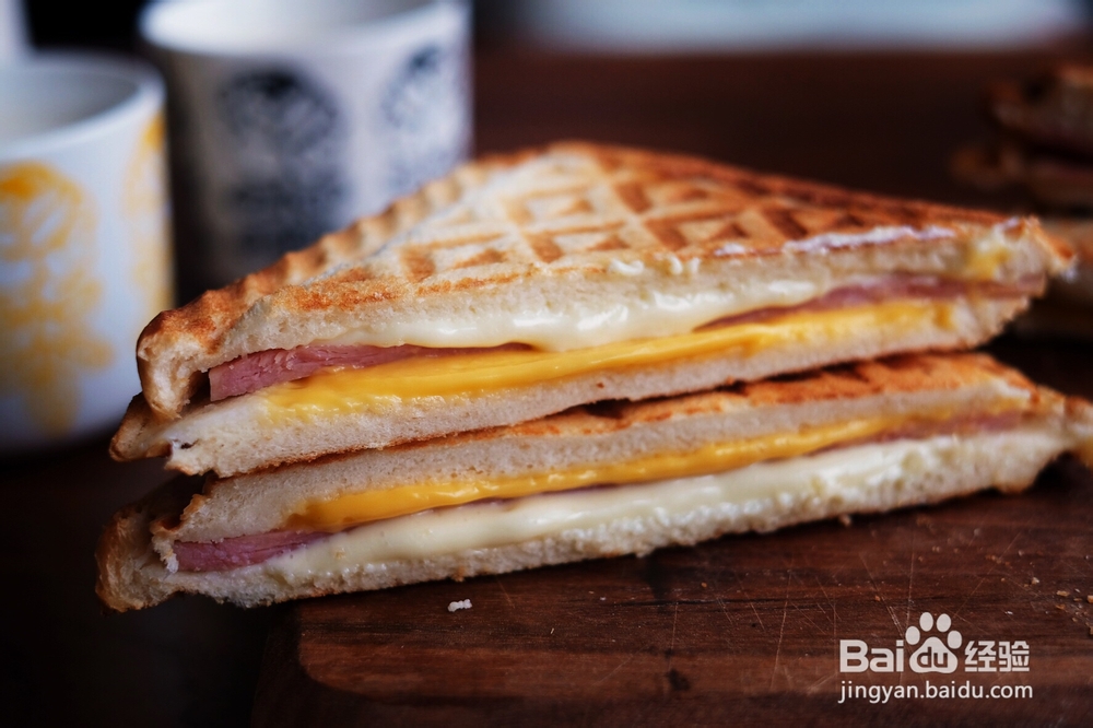 好吃到没朋友的芝士火腿热压三明治