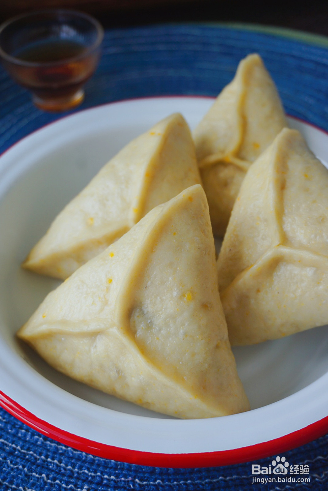 红糖花生芝麻三角包的做法