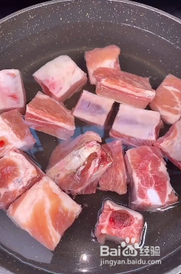 如何做玉米排骨汤？