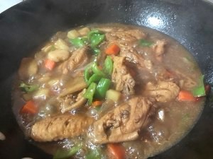 香辣鸡翅的做法