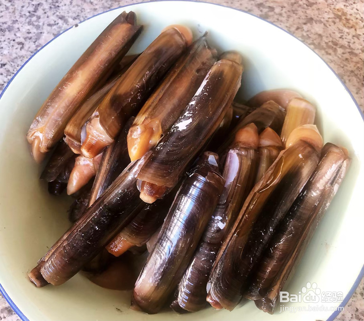 蒜蓉粉丝蒸竹蛏子的做法