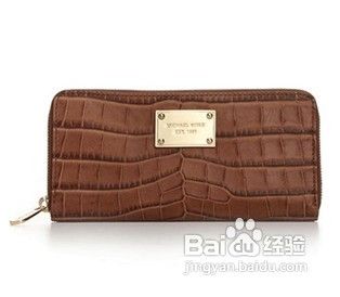 鳄鱼皮包如何清洁保养