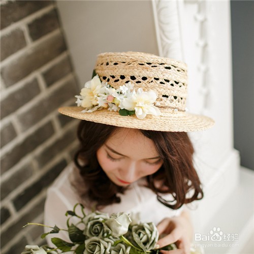 头大的女人适合这9种帽子，戴上立刻时尚漂亮！