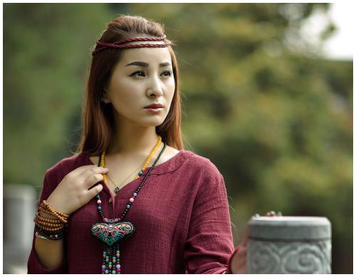 深深的与深深地的区别