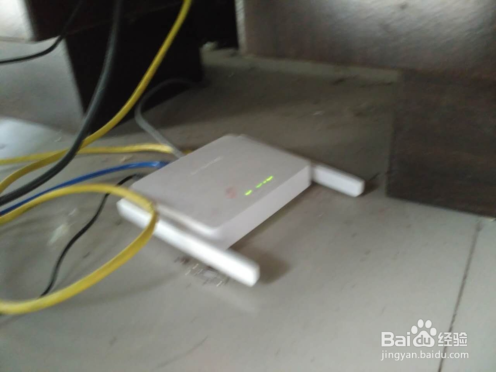 WiFi被邻居蹭怎么处理