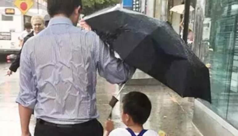生活中有哪些小细节让你感受到父亲细腻的爱