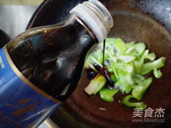 培根豆腐干炒尖椒