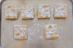 炸虾绞肉苏打饼干的做法