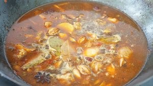 重庆芋头焖鸡怎么做