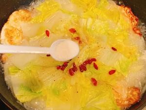 冬天必喝的汤~萝卜白菜汤!简单又美味