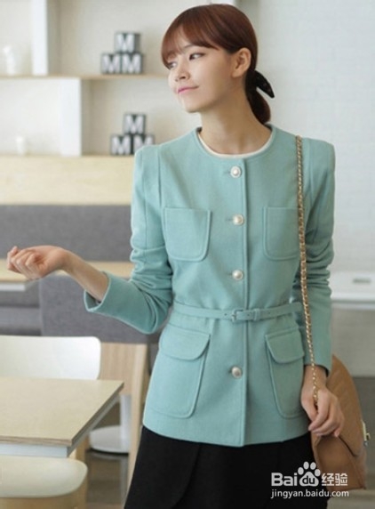 毛呢外套+短裙+裤袜 2013早春最IN搭配超显瘦