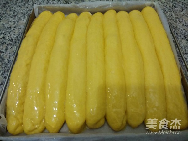 南瓜葡萄干排包