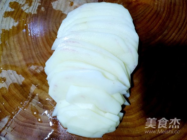 韭菜花炒洋芋丝