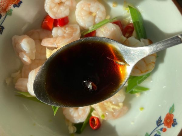 柠檬香茅凉拌酸辣虾仁