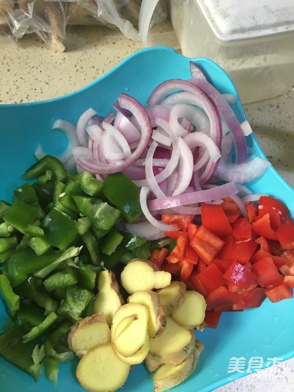 香菇鸡块的做法