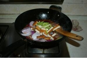 干锅耗儿鱼的做法!