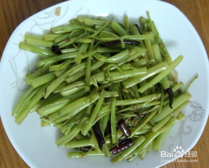 如何做酸辣空心菜杆