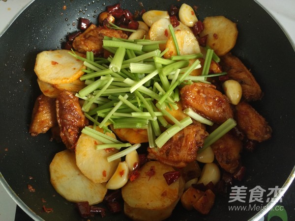 川味干锅鸡翅