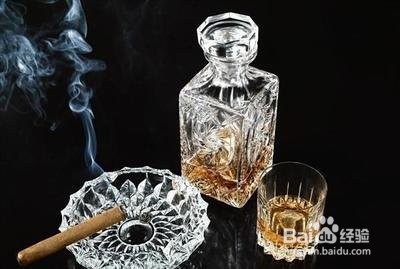 保持皮肤紧致无皱纹状态饮食应该注意些什么？