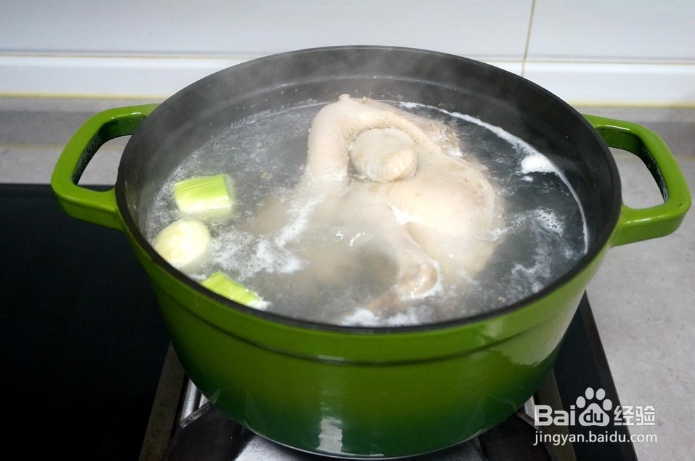 汤鲜肉嫩胡萝卜鸡汤