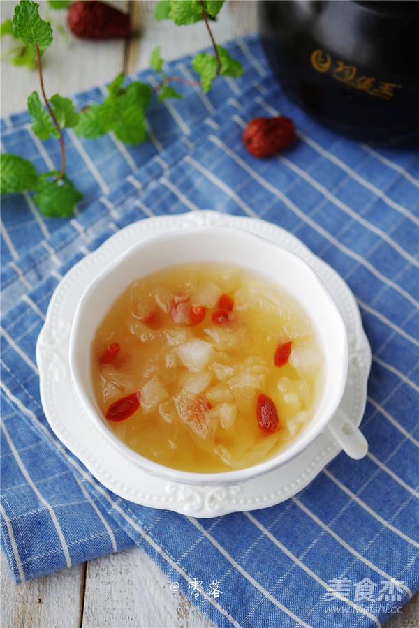 银耳雪梨羹的做法