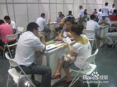 正月里一家人纸牌游戏推荐