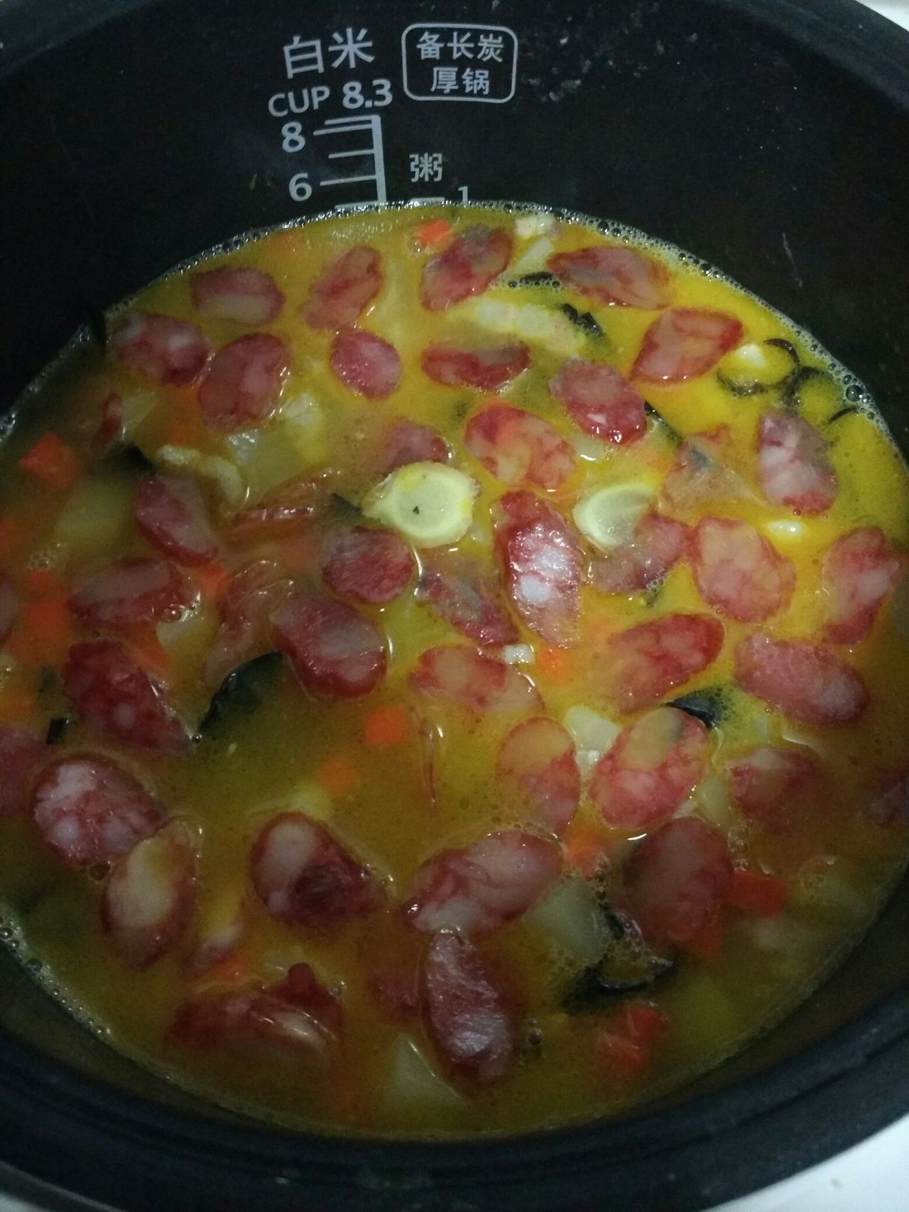 好吃的咖喱土豆焖饭的做法，咬下去满满的的都是幸福