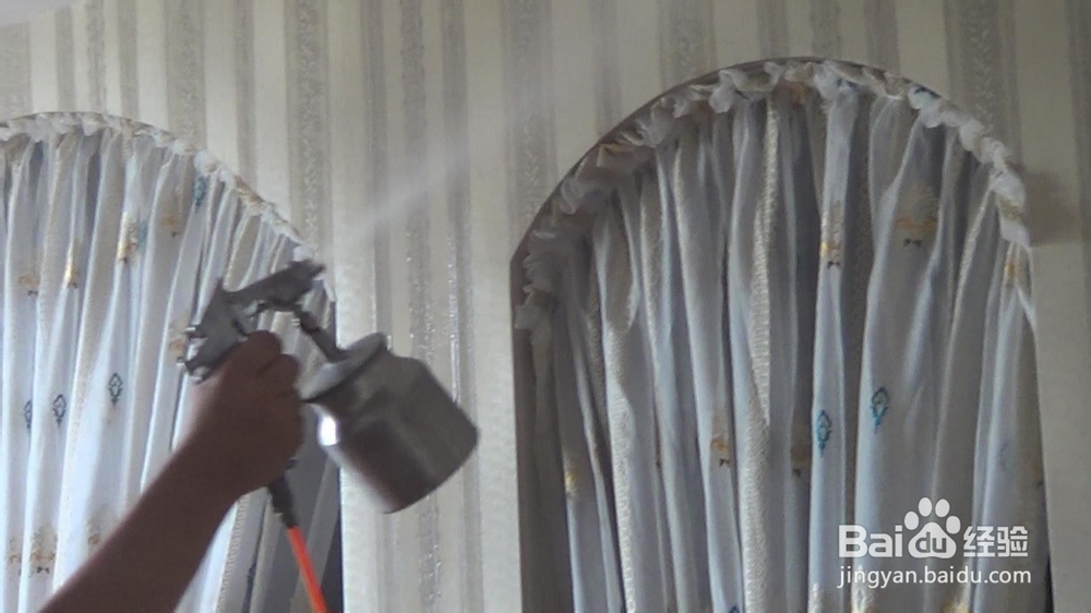 家居装修壁纸异味的去除