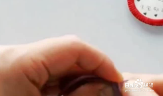 双层皮筋头绳打结教程