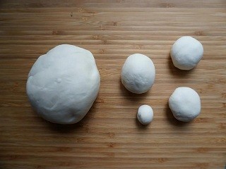 星黛露鸡肉刈包怎么做？