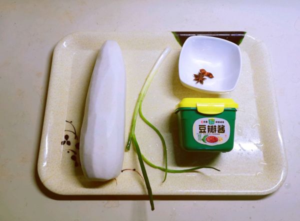 豆瓣酱烧白萝卜