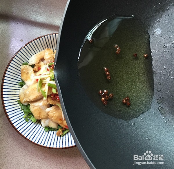 如何自制葱油龙利鱼