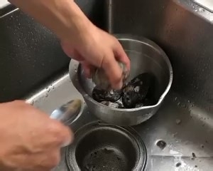 家常菜蒜蓉蒸鲍鱼