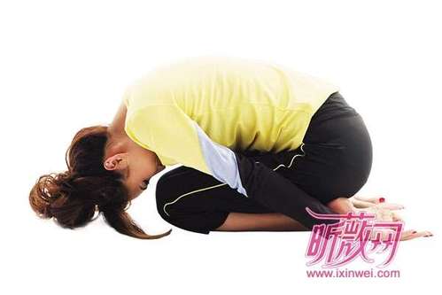 教你提高免疫系统的简单瑜伽操