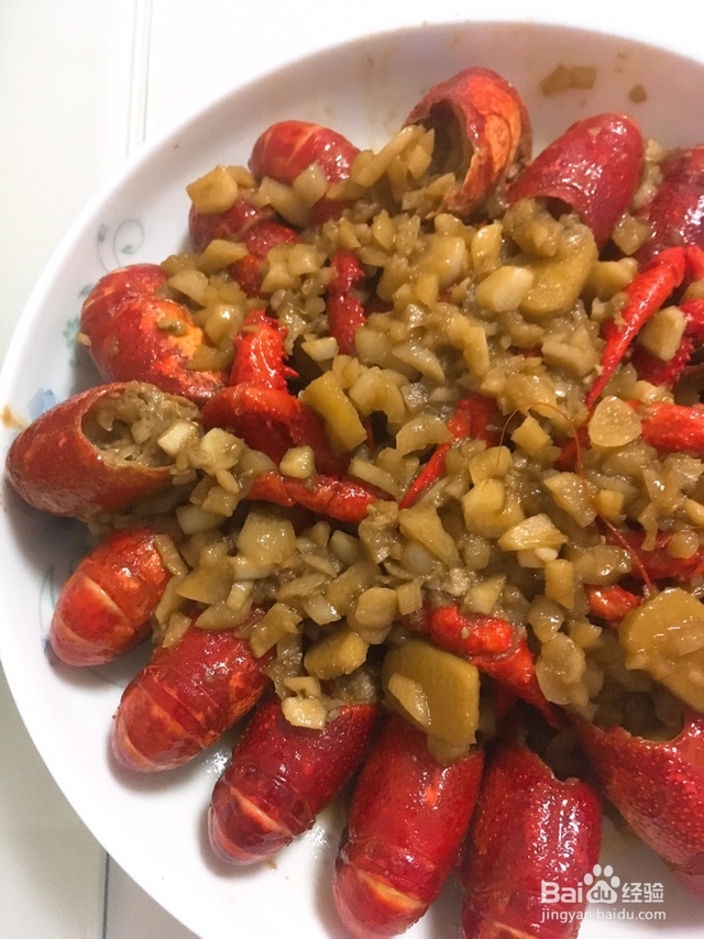 好吃过瘾的蒜蓉小龙虾