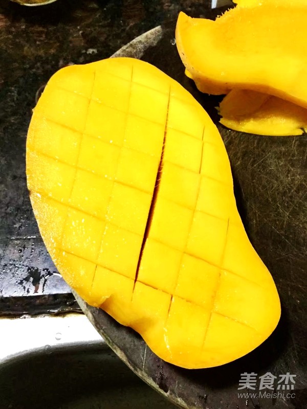 芒果奶昔的做法