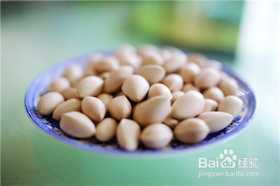 注意!八种果蔬皮易致人中毒