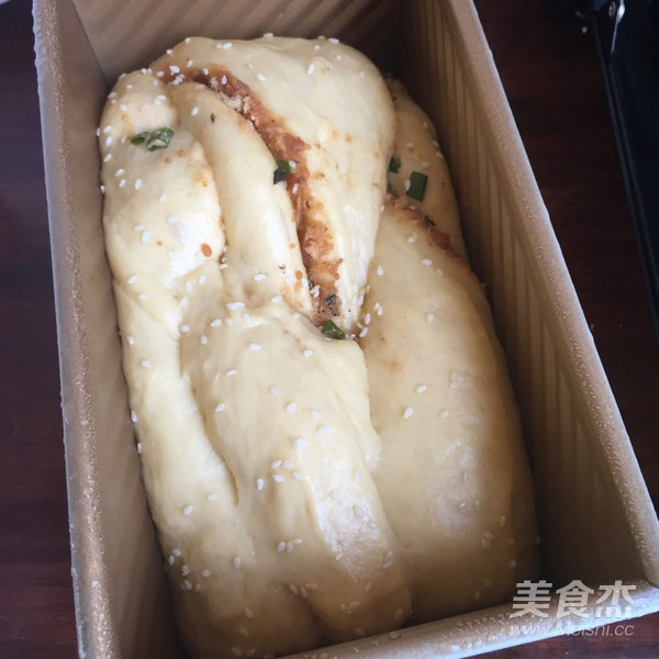 葱香海苔肉松面包