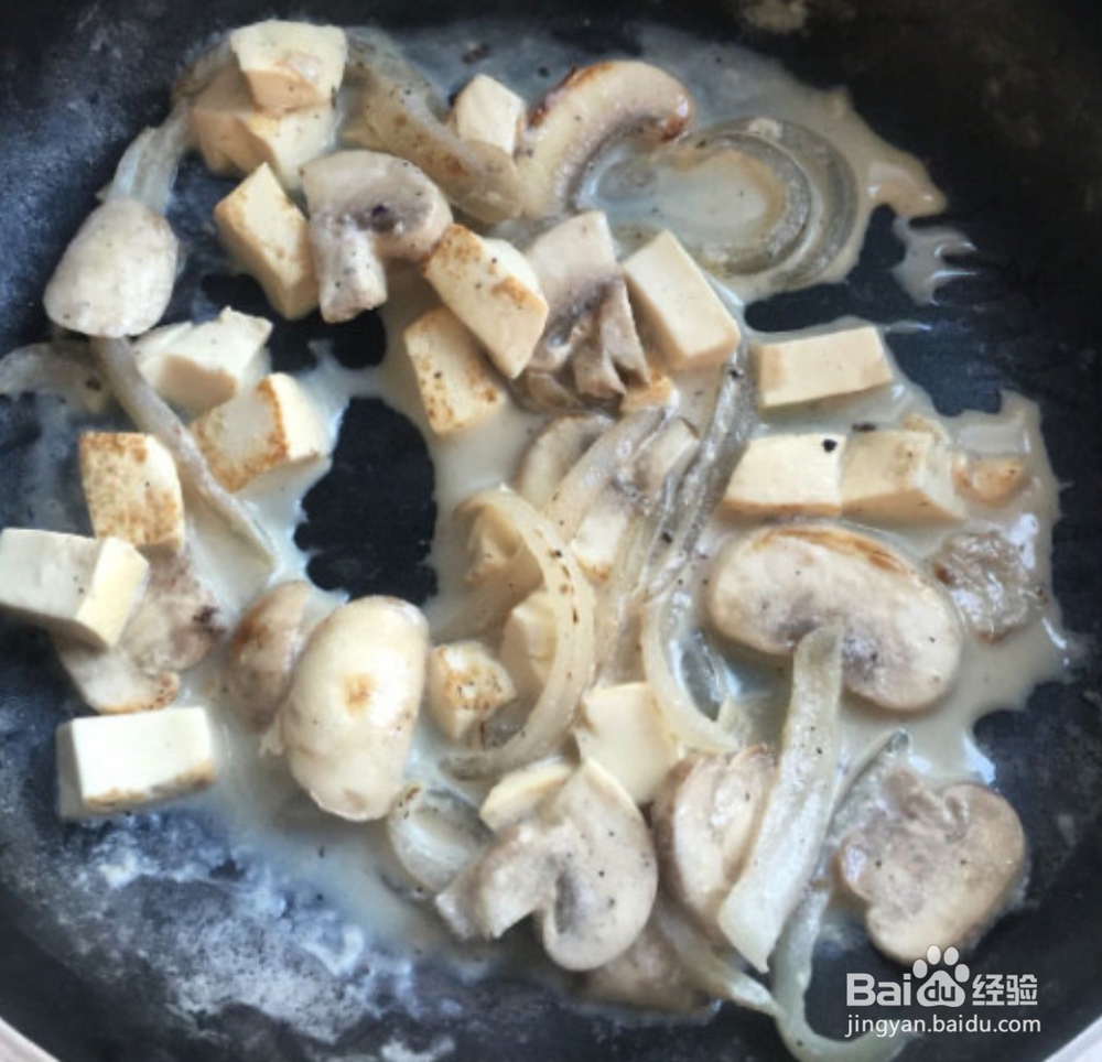 如何制作低脂奶香意大利面