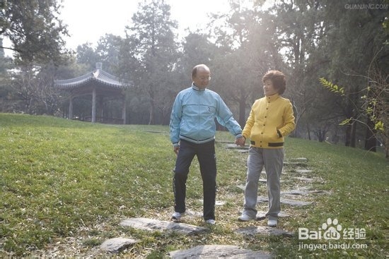 怎么选防雾霾电子口罩呢?