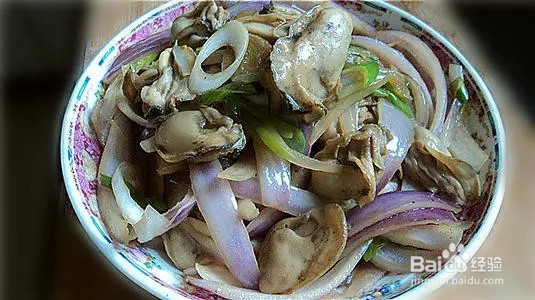洋葱炒生蚝
